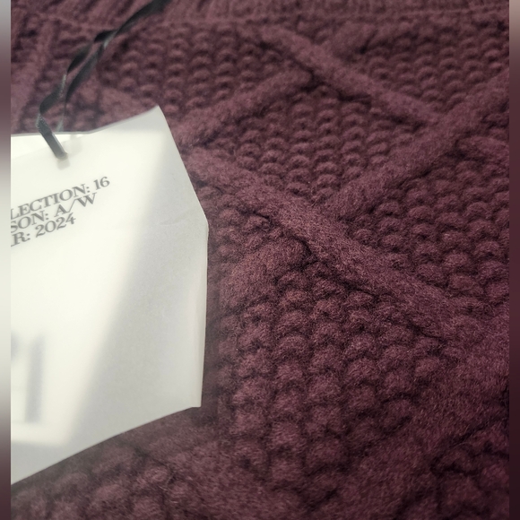 100% WOOL KNIT SWEATER - Picture 4 of 6